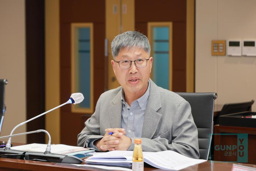 소상공인지원위원회 정기회의 의 사진21