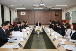 고용노동부장관 금정동 방문 접견