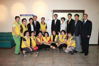 다문화가정 결연 봉사원과 송편만들기(행복반찬 나눔터 현판식)