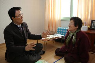 수리동 독거노인 세대방문 상담