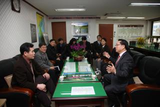 동두천시관계자 방문(청소년수련관 견학) 접견 기념촬영