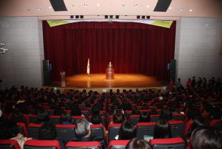 시민자치대학 개강식(제1강 한비야)