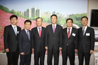 국내 자매단체 축하사절단 방문 접견