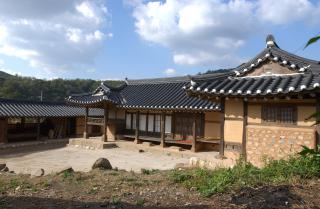 동래정씨 동래군파 종택