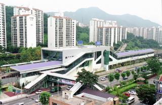 수리산역사 전경및 금정동 동사무소