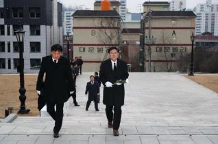 새해 현충탑 참배