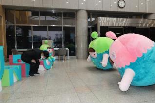 캐릭터(포근포유) 설맞이 세배