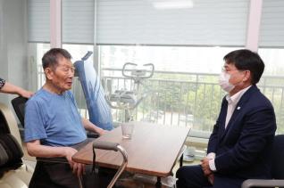 김유길 애국지사 위문