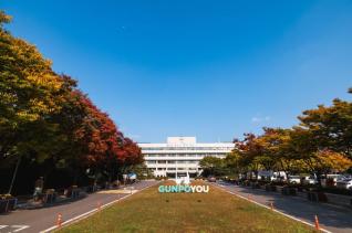 군포시 시청사 전경(가을)