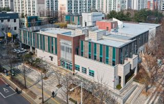 산본도서관, 광정동 행정복지센터 전경