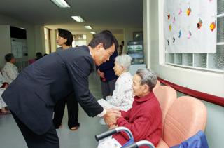 엘림복지원 위로방문