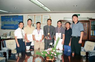 레슬링 선수단 격려