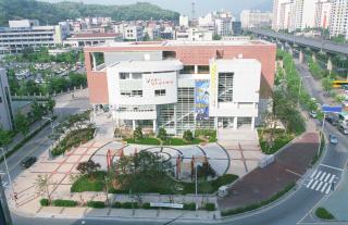 청소년 수련관 전경