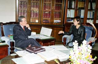 유학생 김정숙 격려