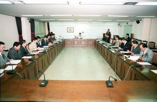 시정조정위원회