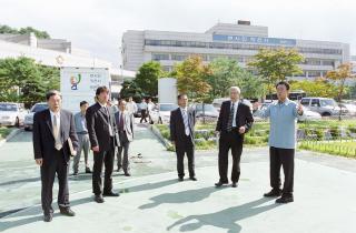 국제 라이온스 오투존 청소년 농구코트 기부단 접견