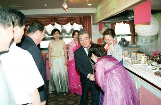 일일찻집(소년소녀가장돕기)