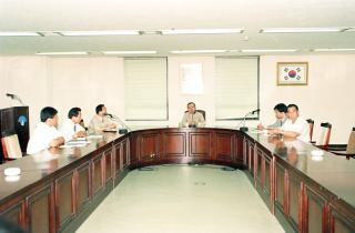 쓰레기 처리 대책회의