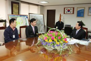 불우이웃 후원물품 전달